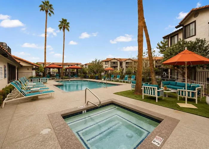 Apartment Modern Retreat Near Asu Pool Gym Pet-friendly Parking